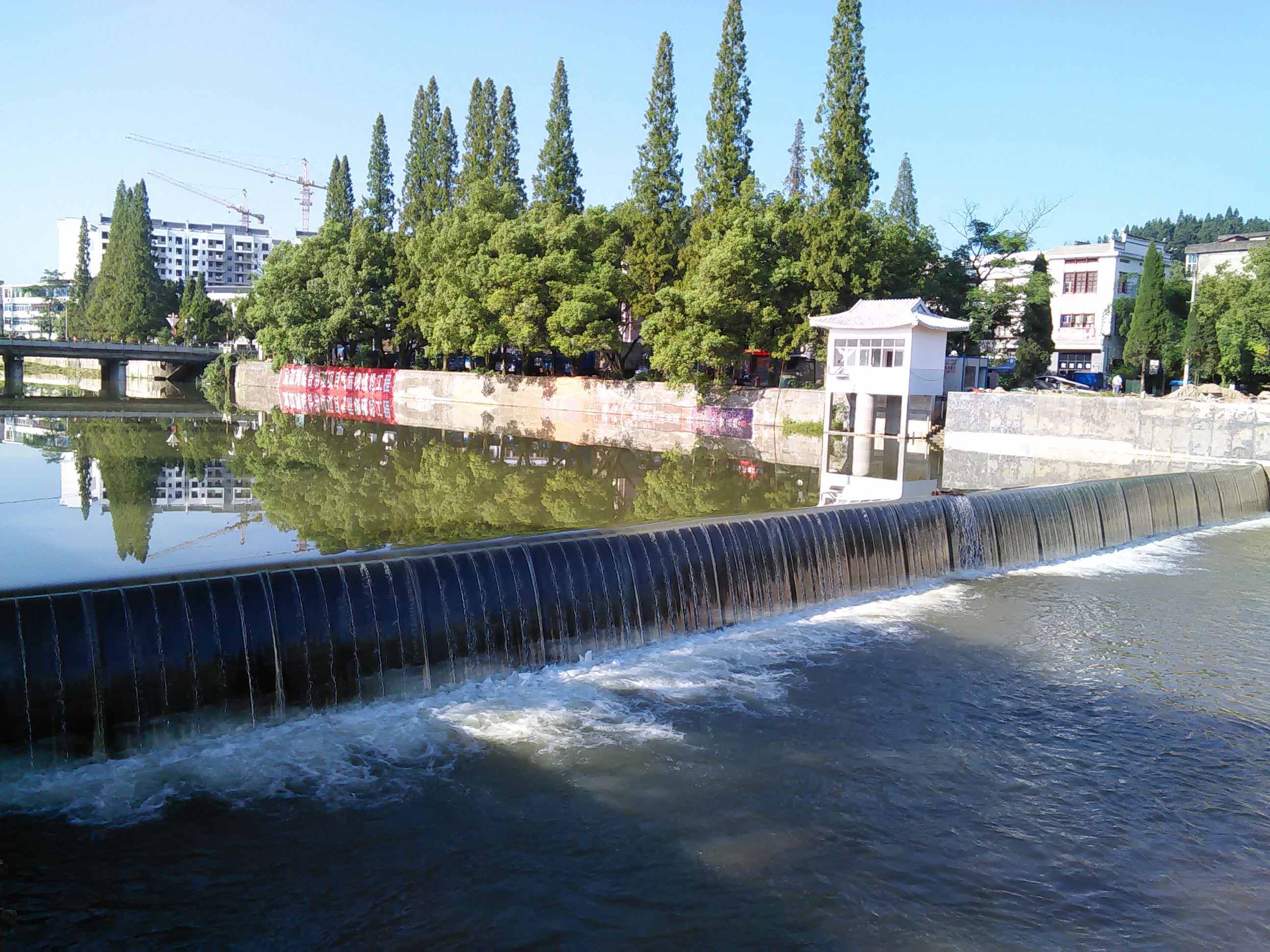 水利工程价格优惠充气橡胶河水坝 